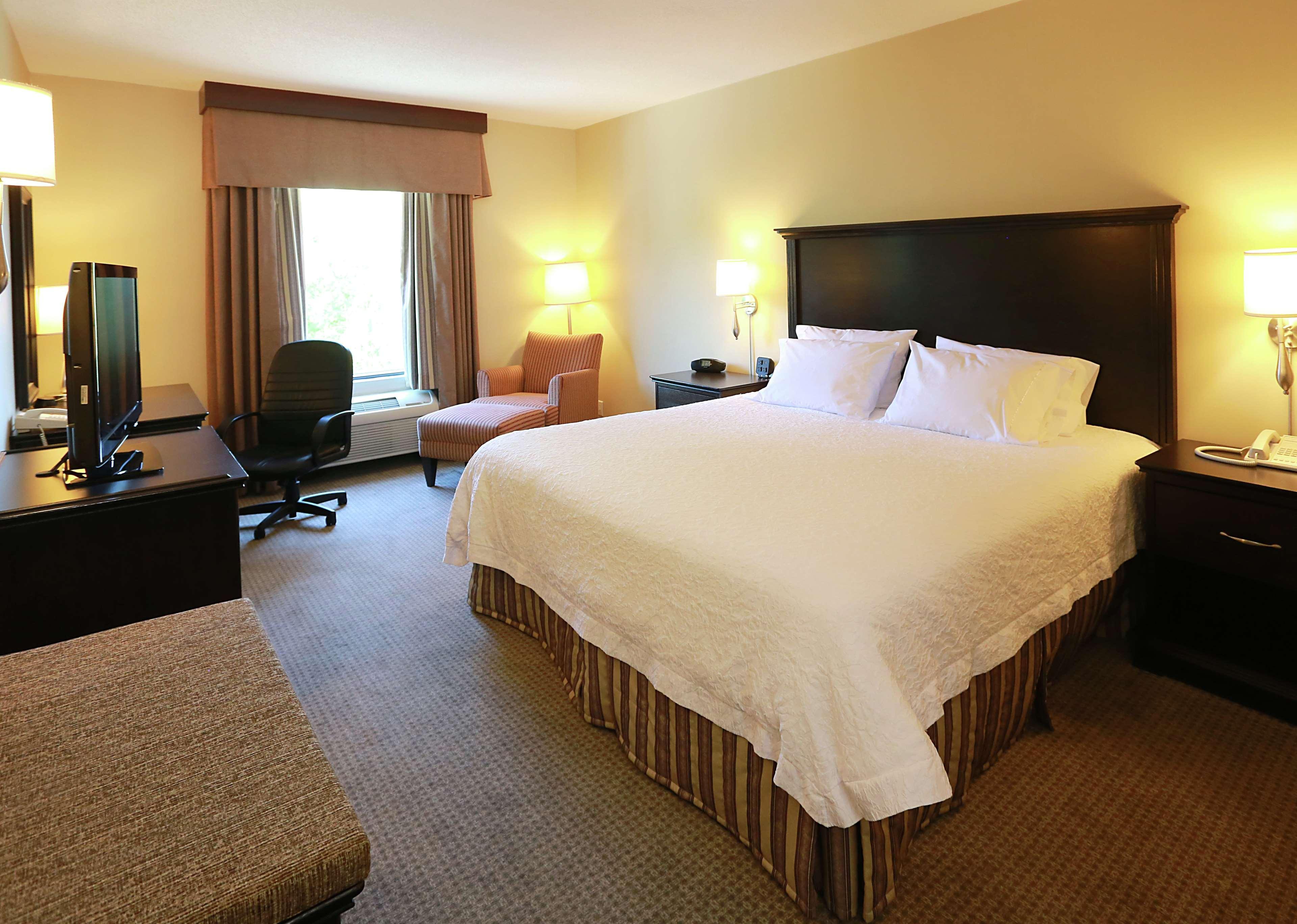 Hotel Hampton &