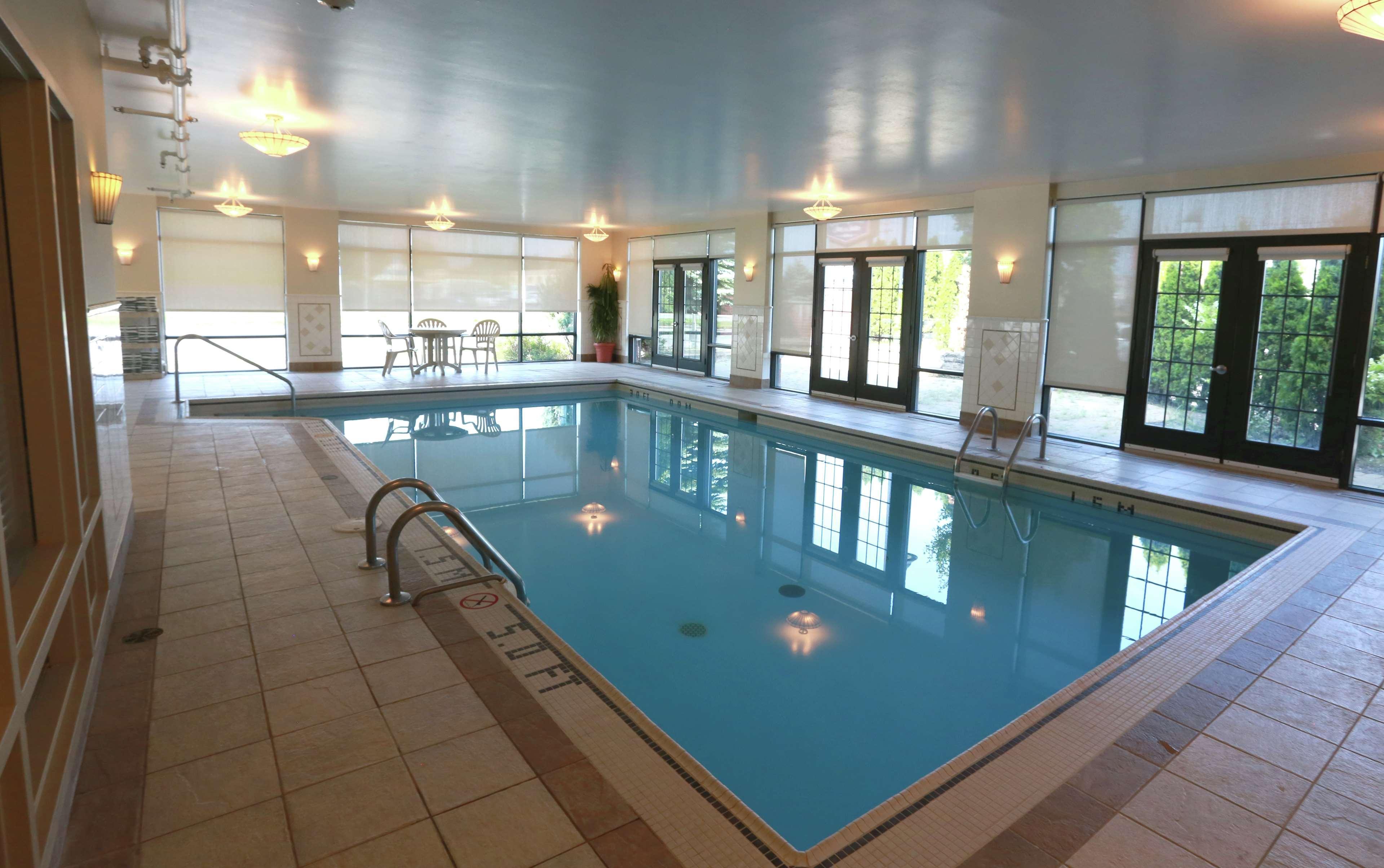 Hampton & Hotel Laval