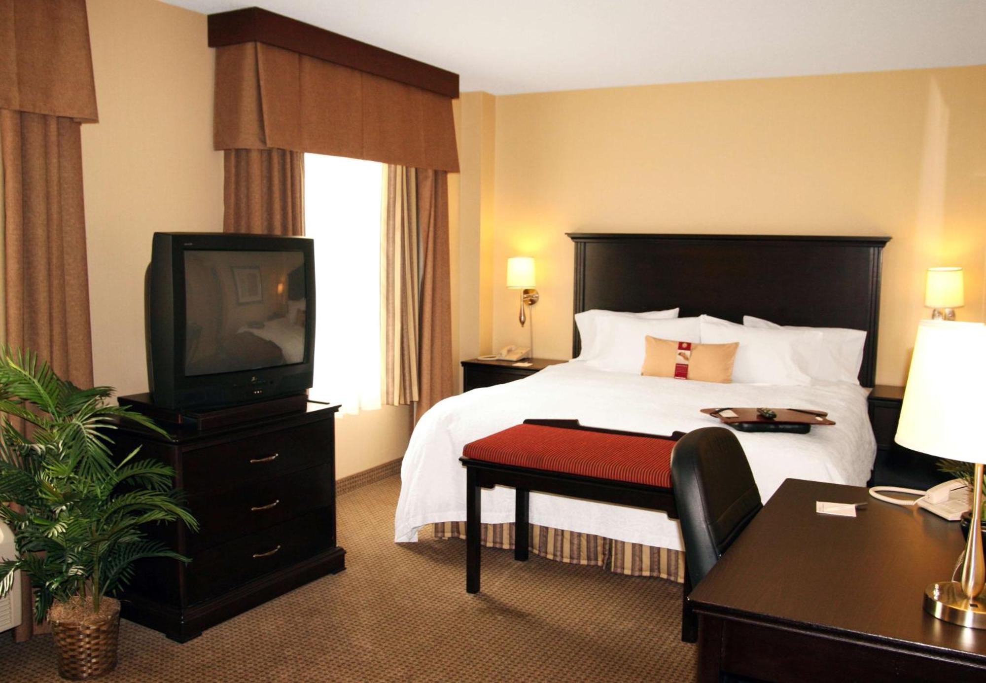 Hotel Hampton & 3*
